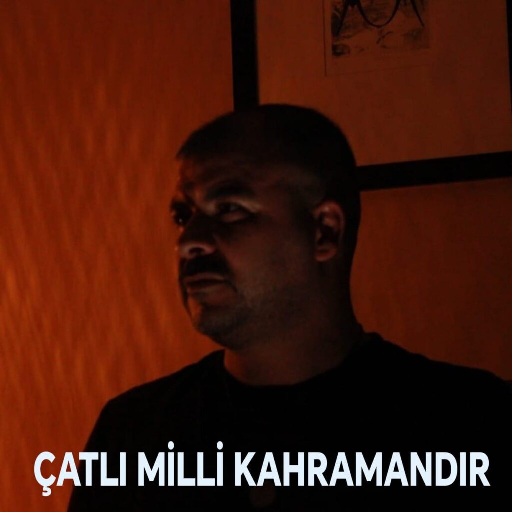 ÇATLI MİLLİ KAHRAMANDIR!
